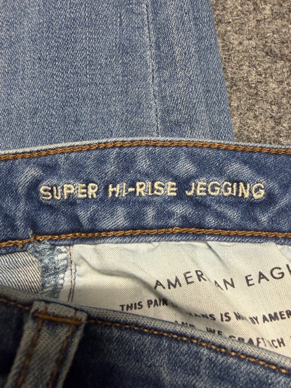 American Eagle Outfitters Light Blue Distressed Skinny Jeans - Women's - Picture 3 of 3